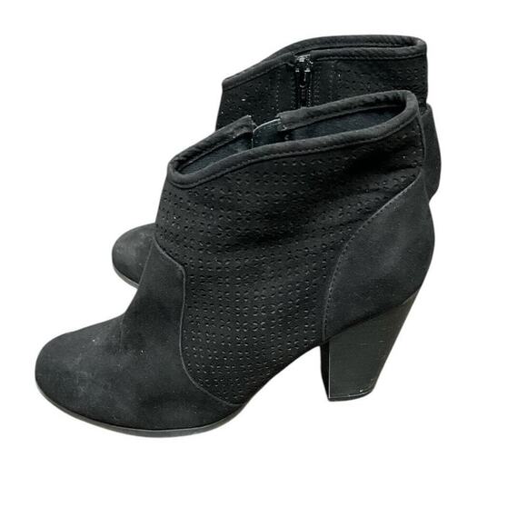 American Rag Booties Black Ariane Almond Toe Ankle Boots Size 7.5 - Picture 1 of 8